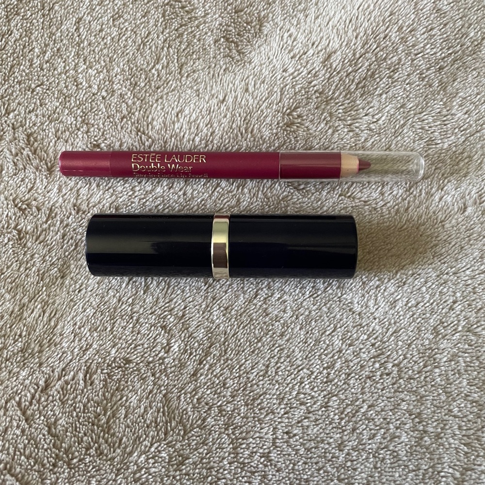 Brand new Estée Lauder Lipstick & Lip Pencil.